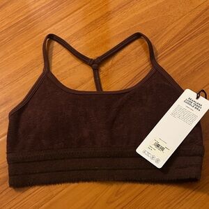 Alo seamless Luxe Terry cuddle bra-Cherry Cola